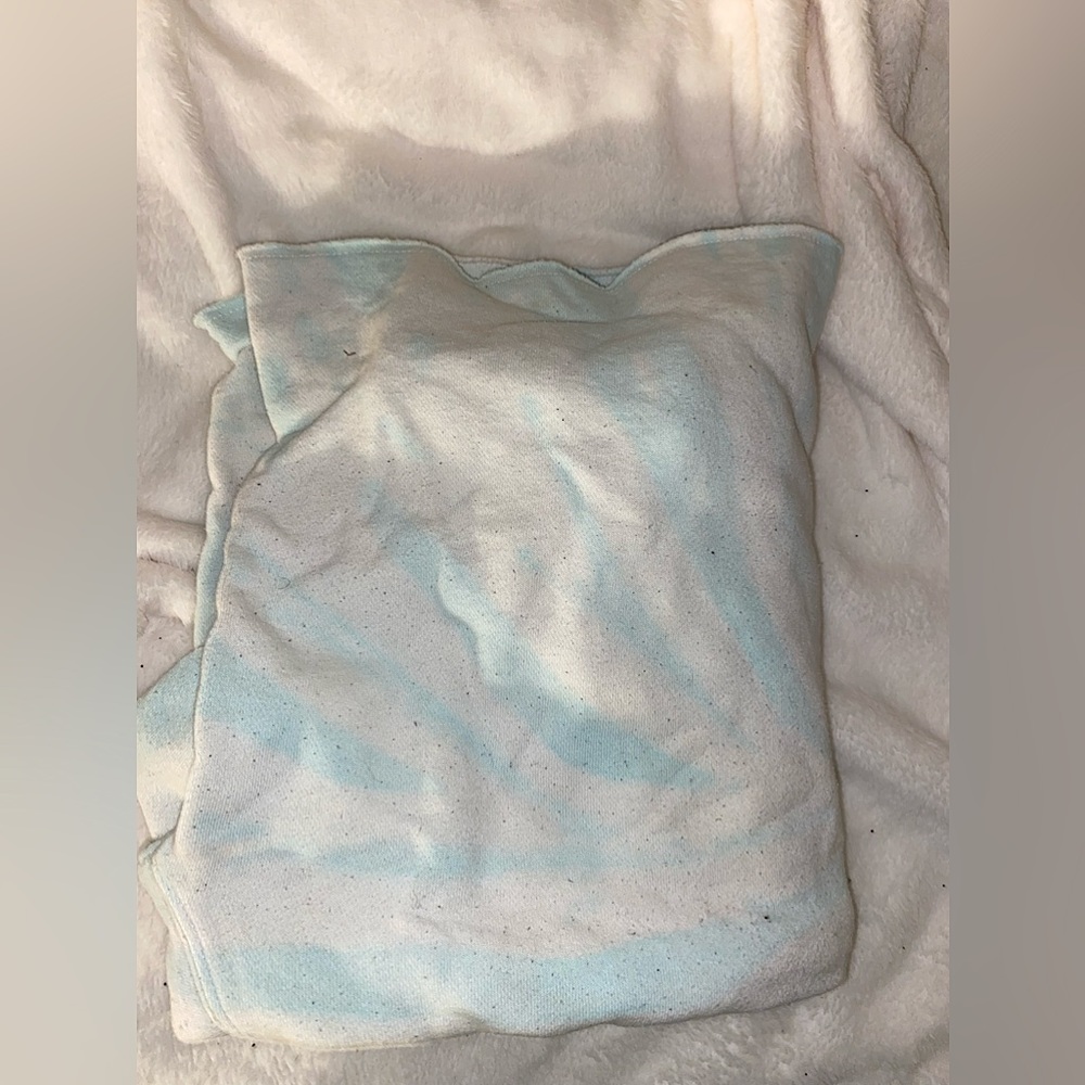 blue & white tie-dye design | art class | kids hoodie | size 14-16 (XL)